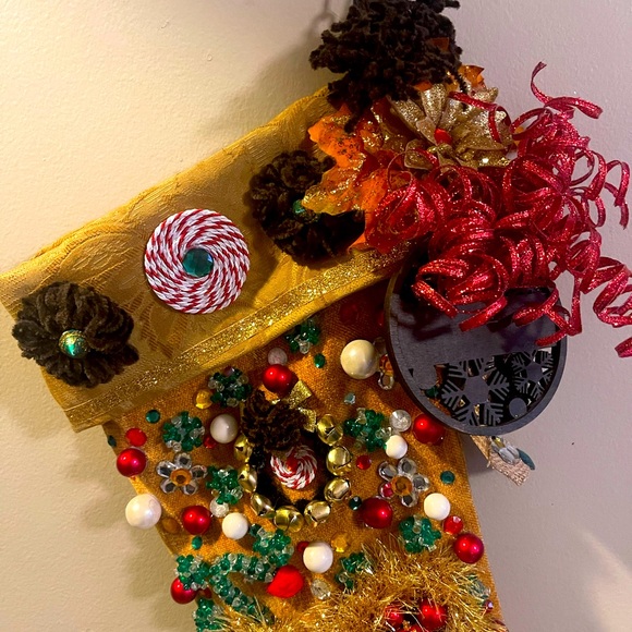 KEEPSAKE Luxury One Of A Kind Christmas Stockings - Picture 4 of 6